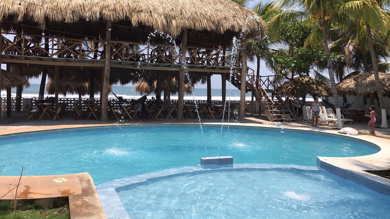 Coco Blue Resort La Libertad Exterior photo